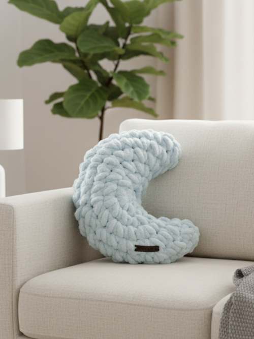 Ayona El Örgüsü Açık Mavi Puffy Ay Yastık - Ultra Yumuşak Hediyelik Dekoratif Yastık 34X25 cm