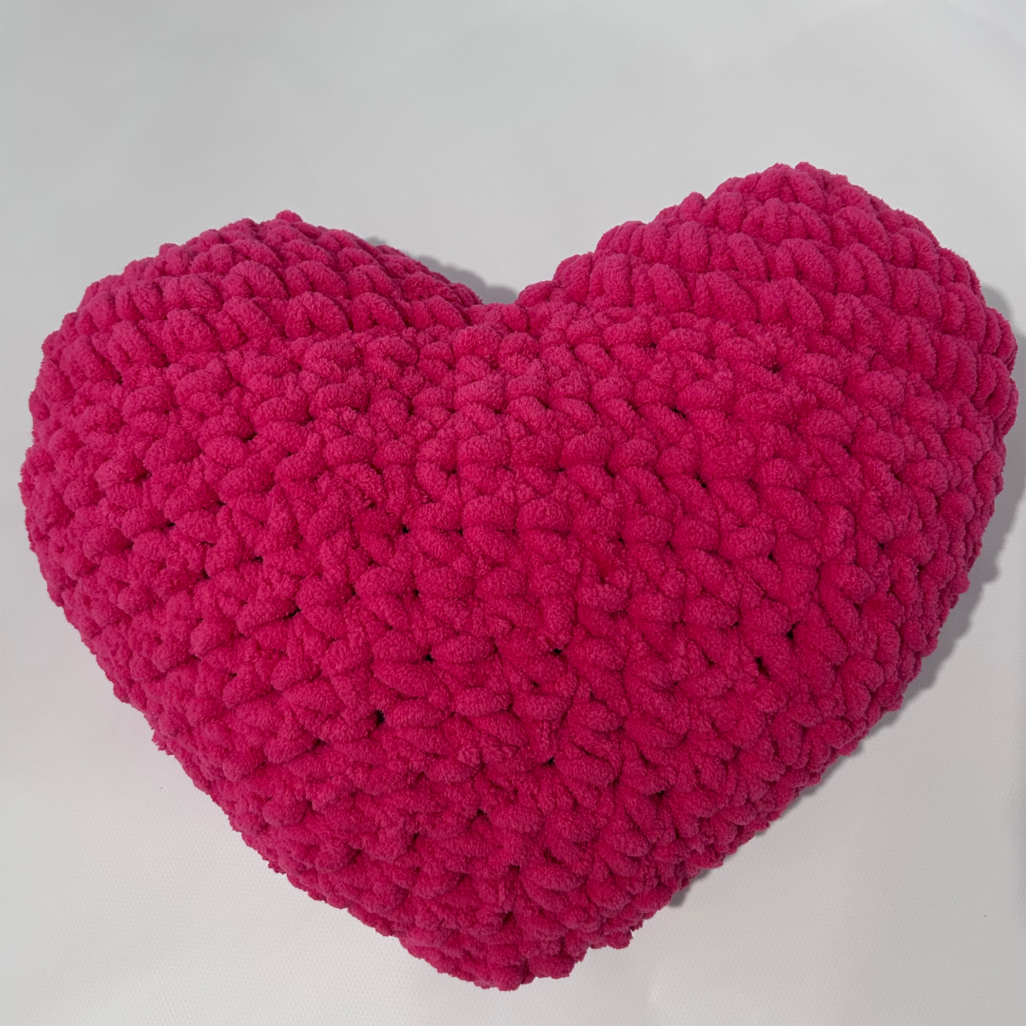 Ayona El Örgüsü Fuşya Puffy Kalp Yastık - Ultra Yumuşak Hediyelik Dekoratif Yastık 44X40 cm - Görsel 5